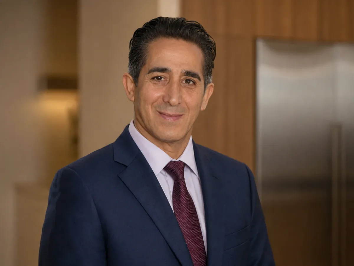 Portrait of Abraham Yeganeh of Yeganeh Inc.